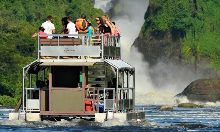Boat cruise safari in Uganda