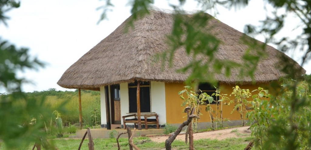 Budget accommodation in Murchison fall national park
