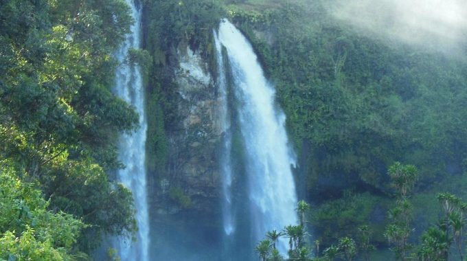 How Big Is Sipi Falls?