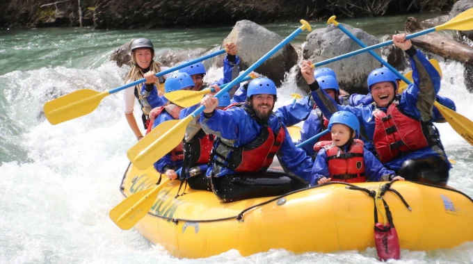 What Is The Difference Between White And Black Water Rafting?
