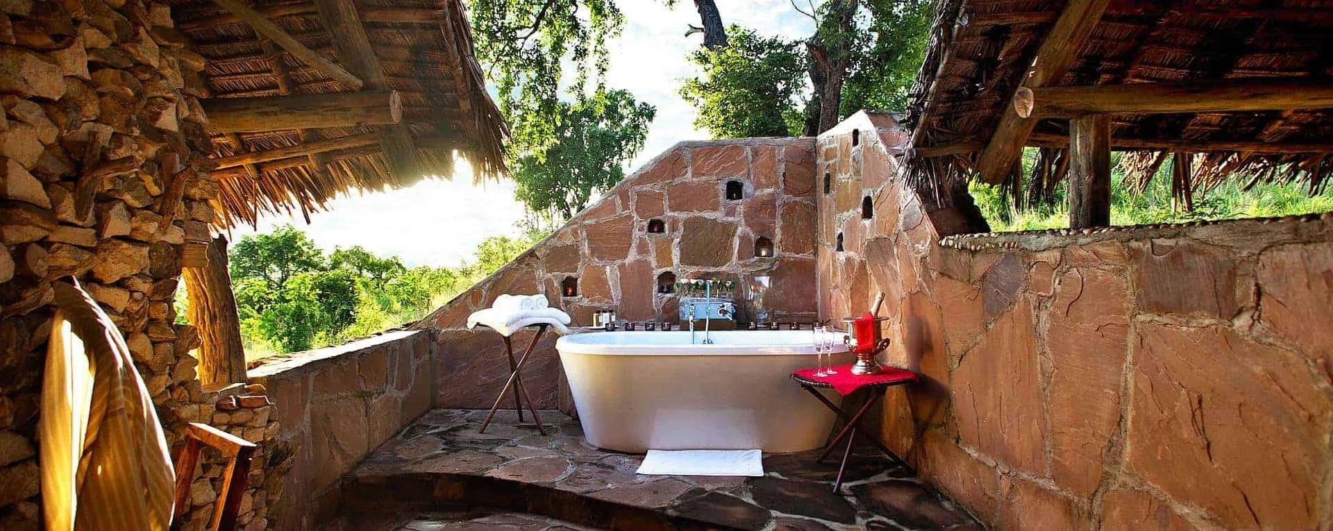 Do safari camps have private bathrooms?