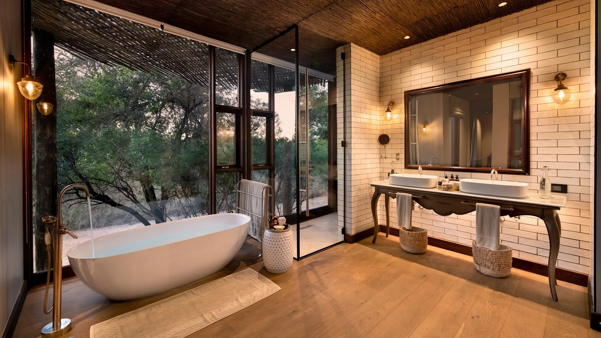 Do safari camps have private bathrooms?