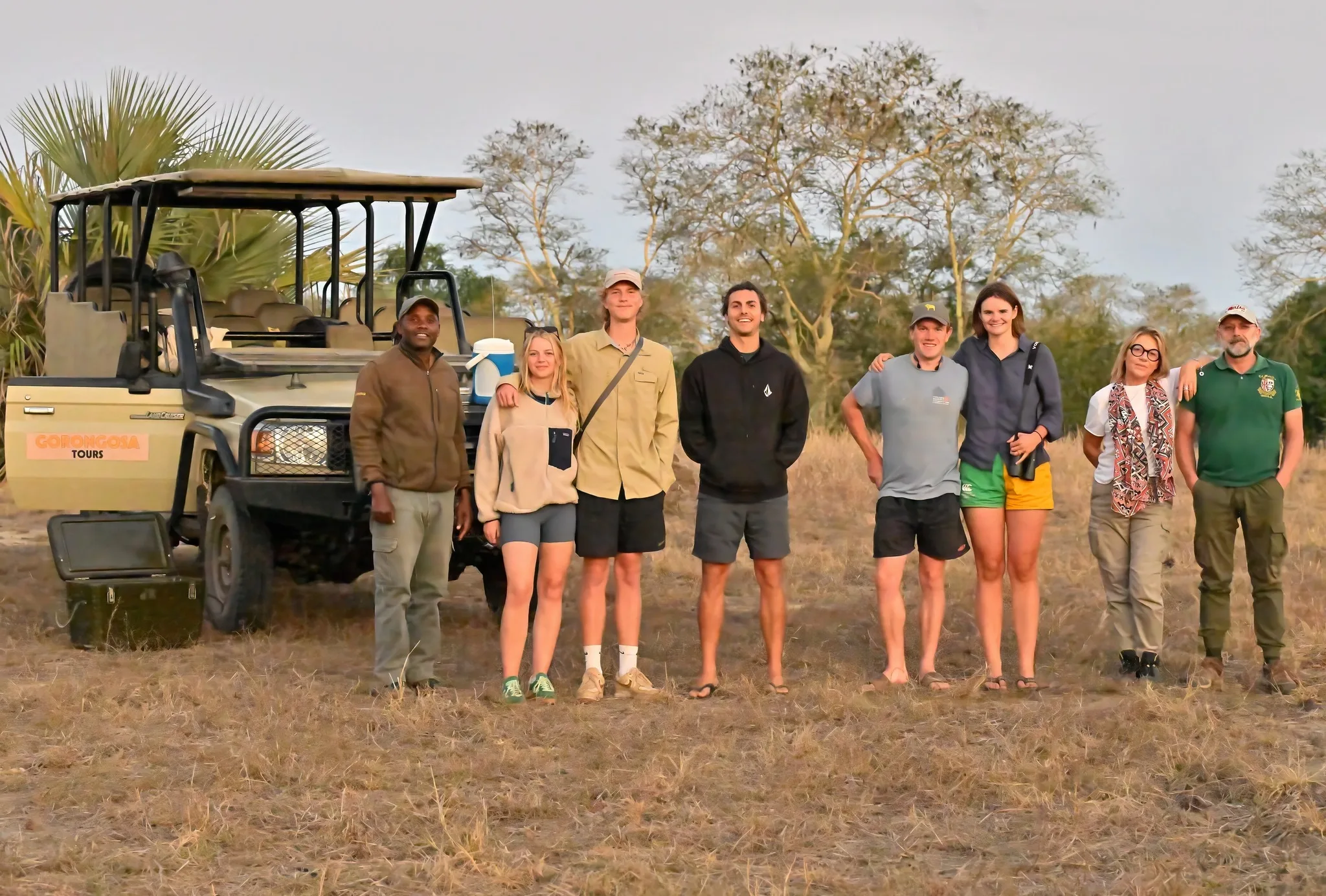 How do I choose a safari tour operator?