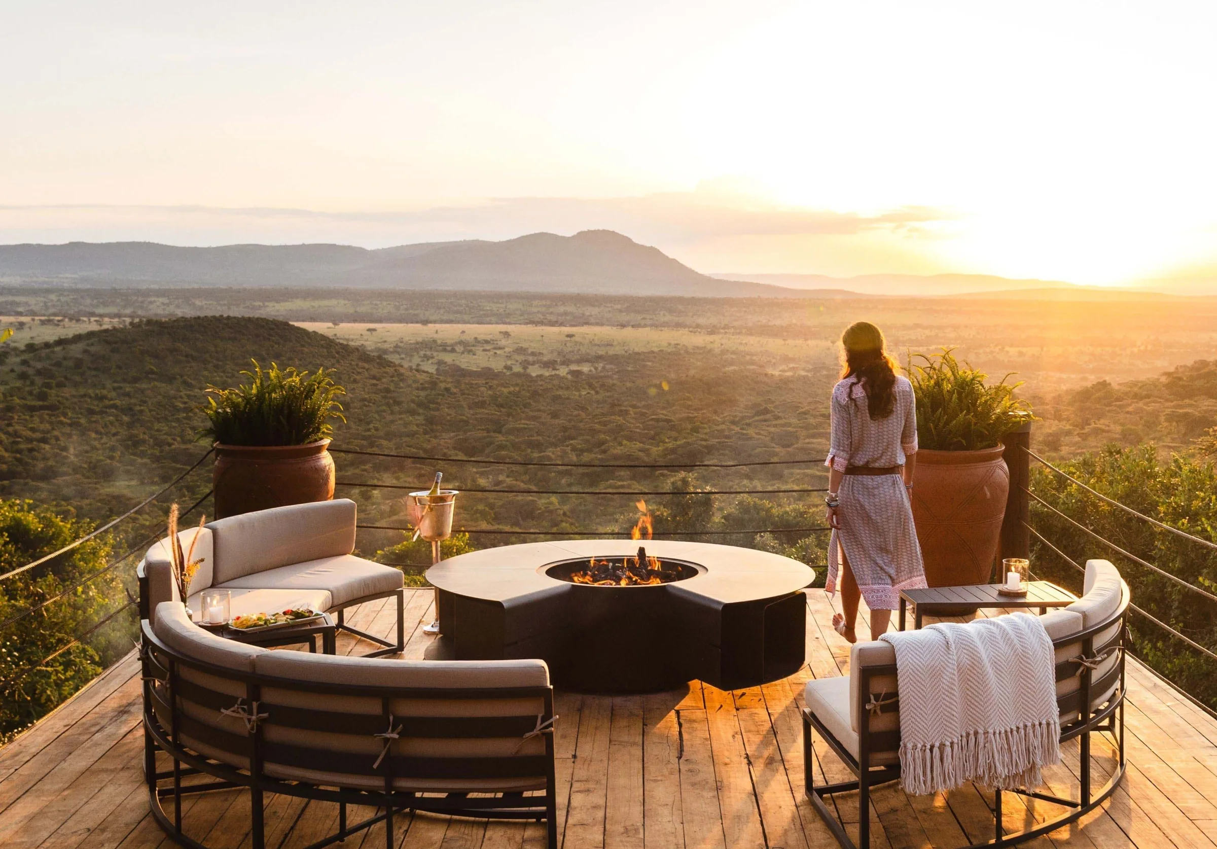 How many days are ideal for a solo African safari?