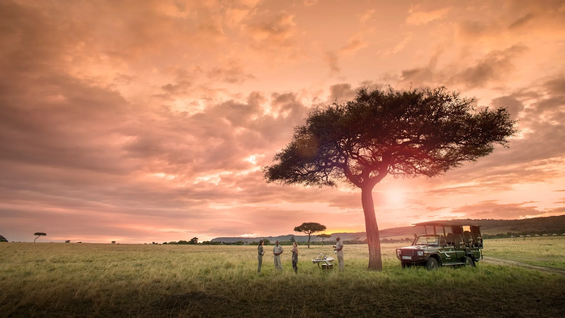 How much does a luxury African safari cost?
